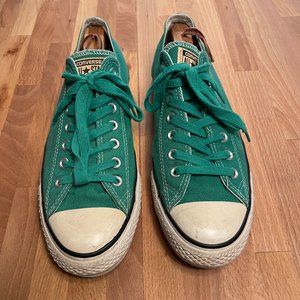 Awesome GREEN BOTTOMED Chuck Taylor Lows MENS 10.5